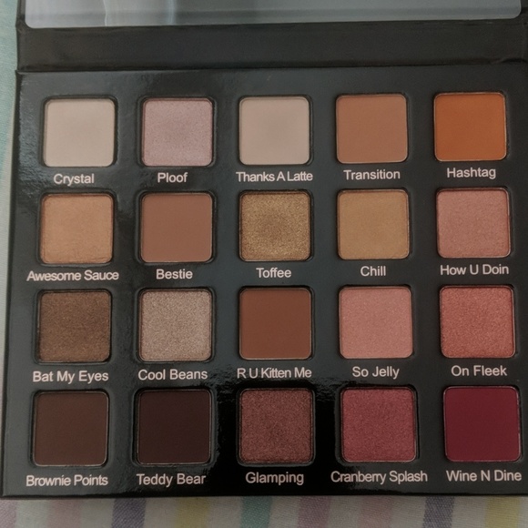 Violet Voss Other - Brand New Violet Voss Eyeshadow Pallet